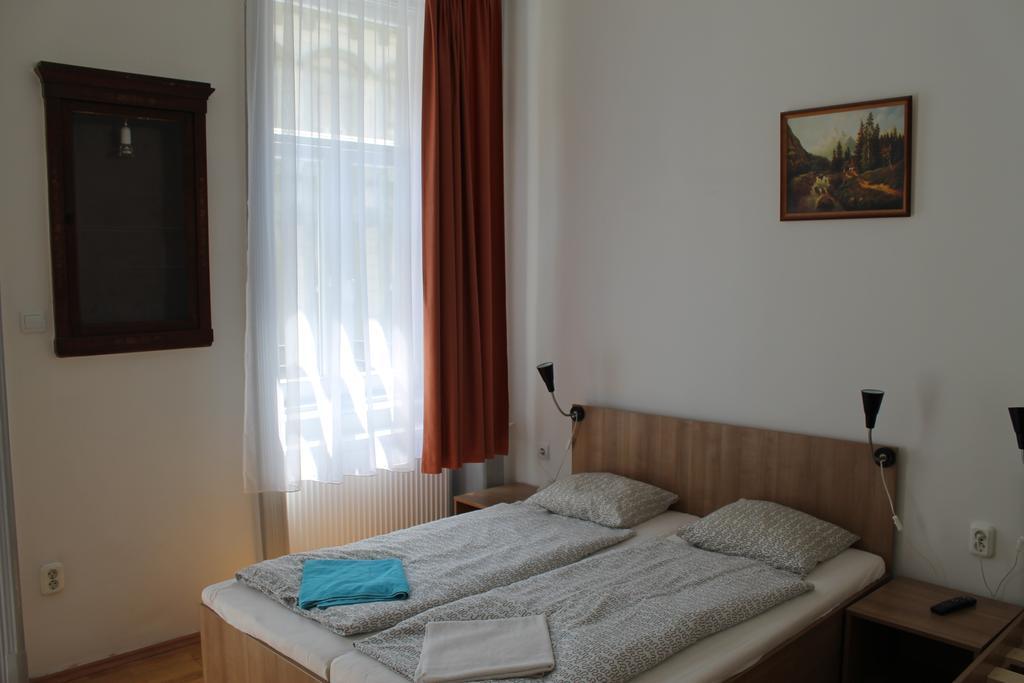Capital Guesthouse Βουδαπέστη Εξωτερικό φωτογραφία
