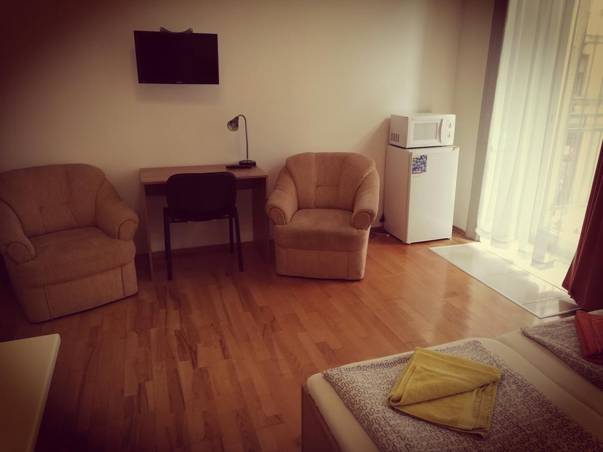 Capital Guesthouse Βουδαπέστη Εξωτερικό φωτογραφία